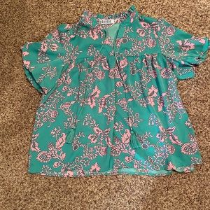 Women’s medium top